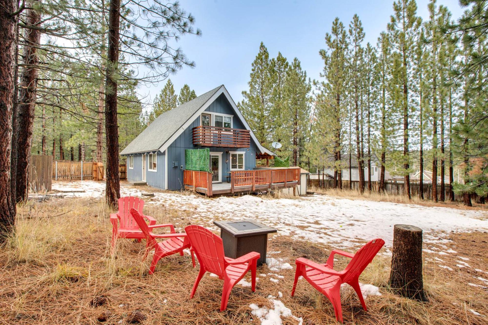 South Lake Tahoe Vacation Home With Private Hot Tub! Exterior photo